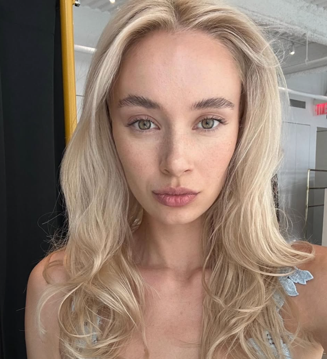 Victoria C.